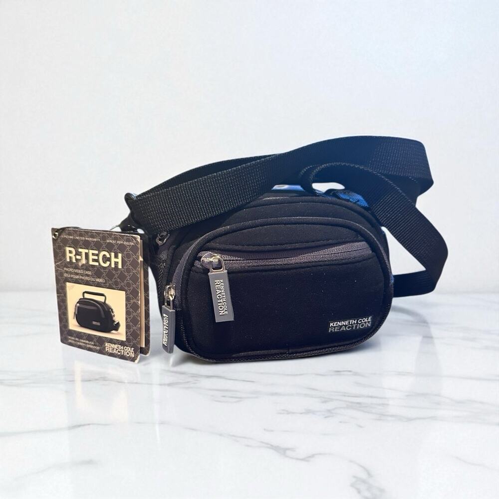 Kenneth Cole Reaction R-Tech Small Camera Electronics Bag Multi Compartments